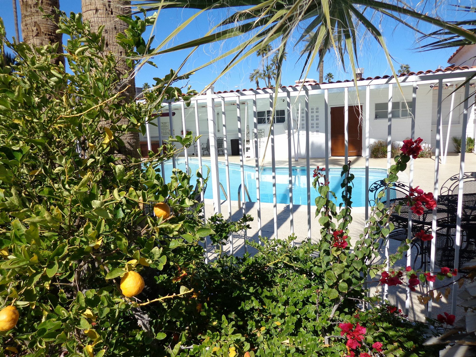 Historic Coronado Motor Hotel By Oyo Yuma Exterior photo